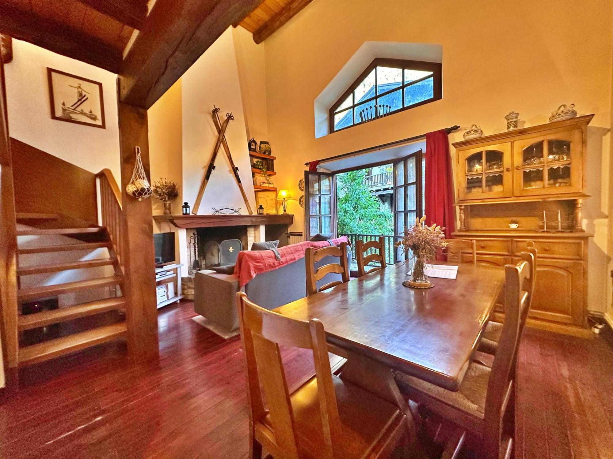 D2, Bordes D'Arinsal, Duplex Rustico Con Chimenea, Arinsal , Zona Vallnord المظهر الخارجي الصورة