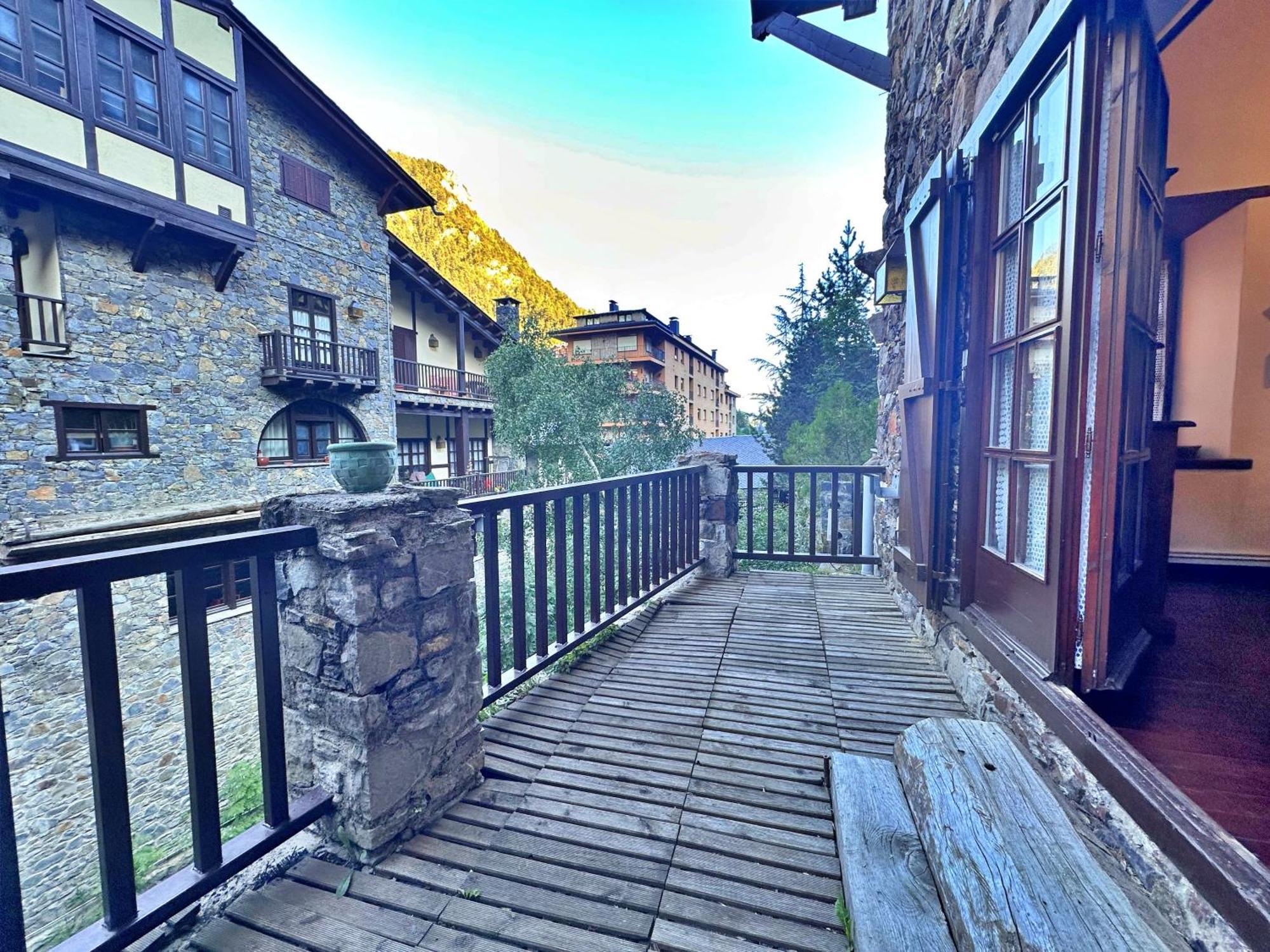 D2, Bordes D'Arinsal, Duplex Rustico Con Chimenea, Arinsal , Zona Vallnord المظهر الخارجي الصورة