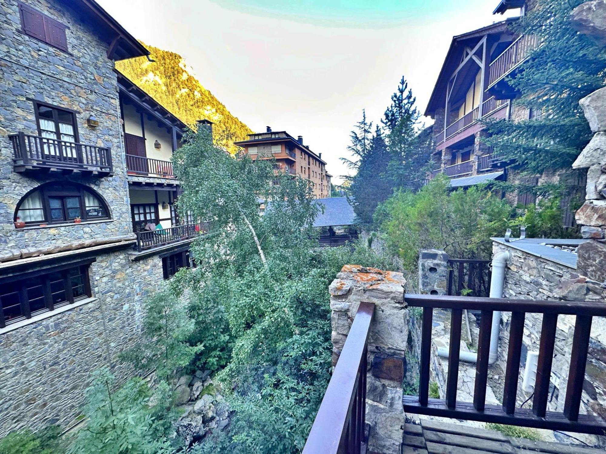 D2, Bordes D'Arinsal, Duplex Rustico Con Chimenea, Arinsal , Zona Vallnord المظهر الخارجي الصورة